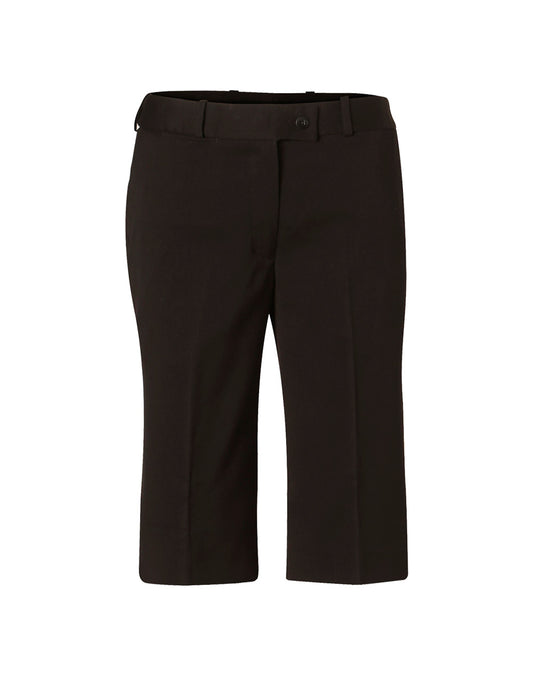 Women's Knee Length Flexi Waist Shorts in Poly/Viscose Stretch